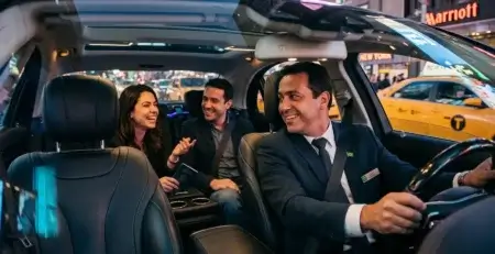 Carro Privado Brasileiro Nova York com motorista em Times Square